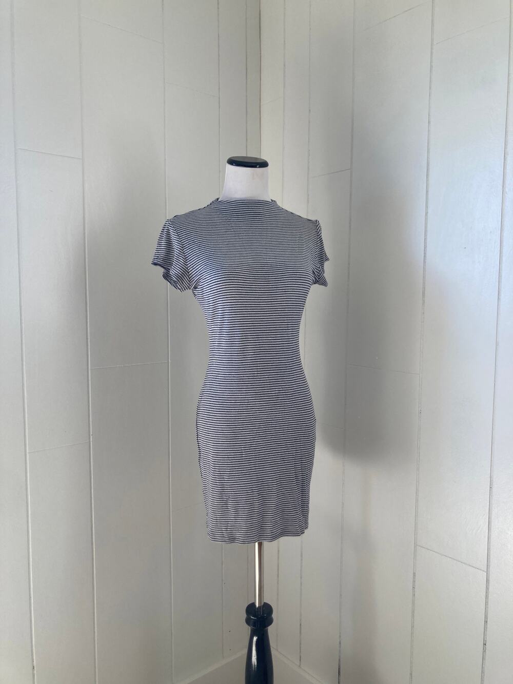 Stella Luce Stretch Striped Pullover Mini Dress, Size M
